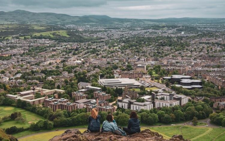The 10 Best Things To Do in Edinburgh 2023